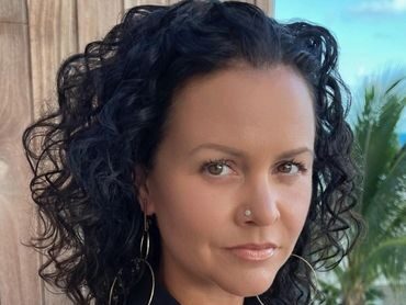 Cummins-WordPress-Author-Template-aspect-ratio-4-3