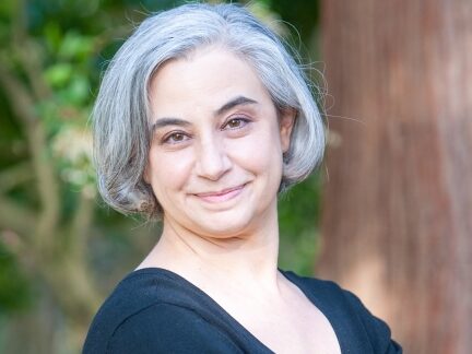 Frankel_Headshotcredit-Natalia-Dotto-aspect-ratio-4-3
